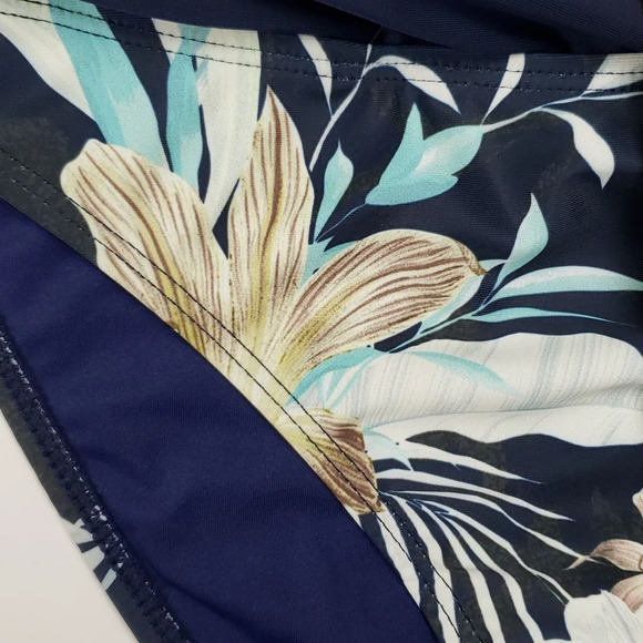 Quint Soul Exuma Navy  Floral Mid & Hi Rise Bikini Bottom Full Rear Size XL - Picture 7 of 15